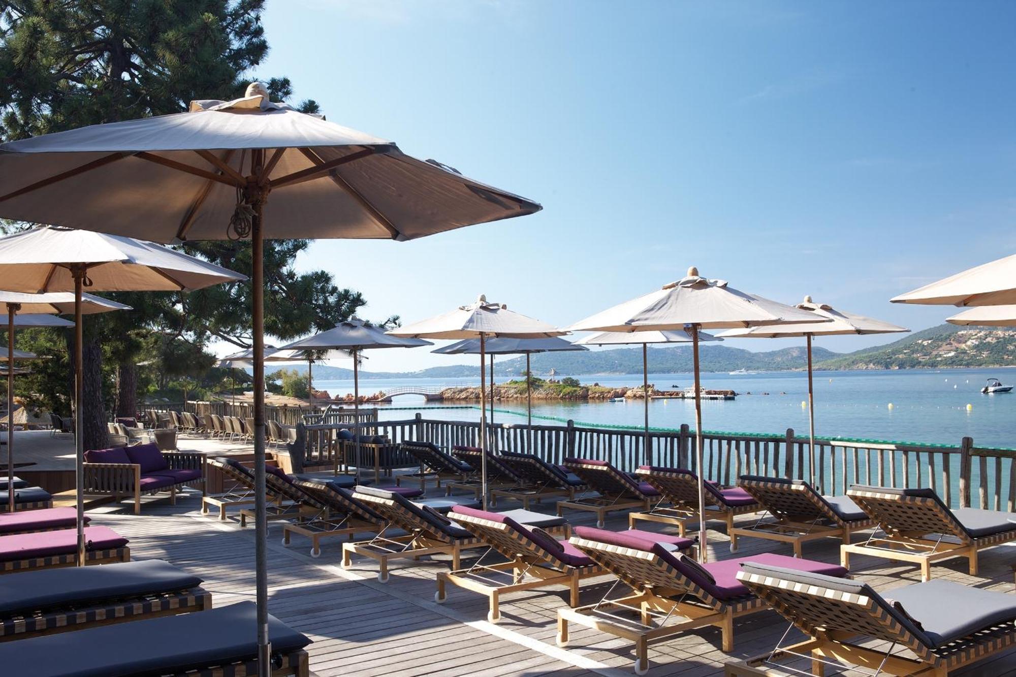 Grand Hotel De Cala Rossa & Spa Nucca מראה חיצוני תמונה